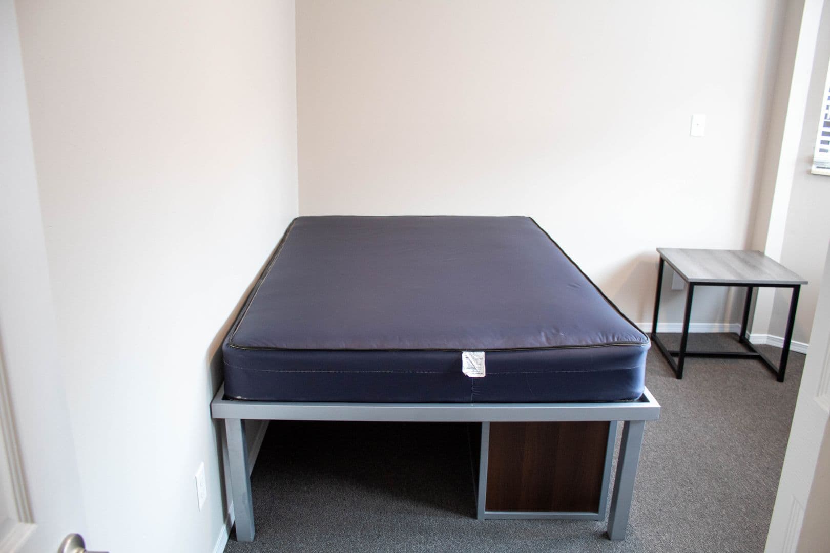 Champaign Apartment: 57 E Chalmers Street
