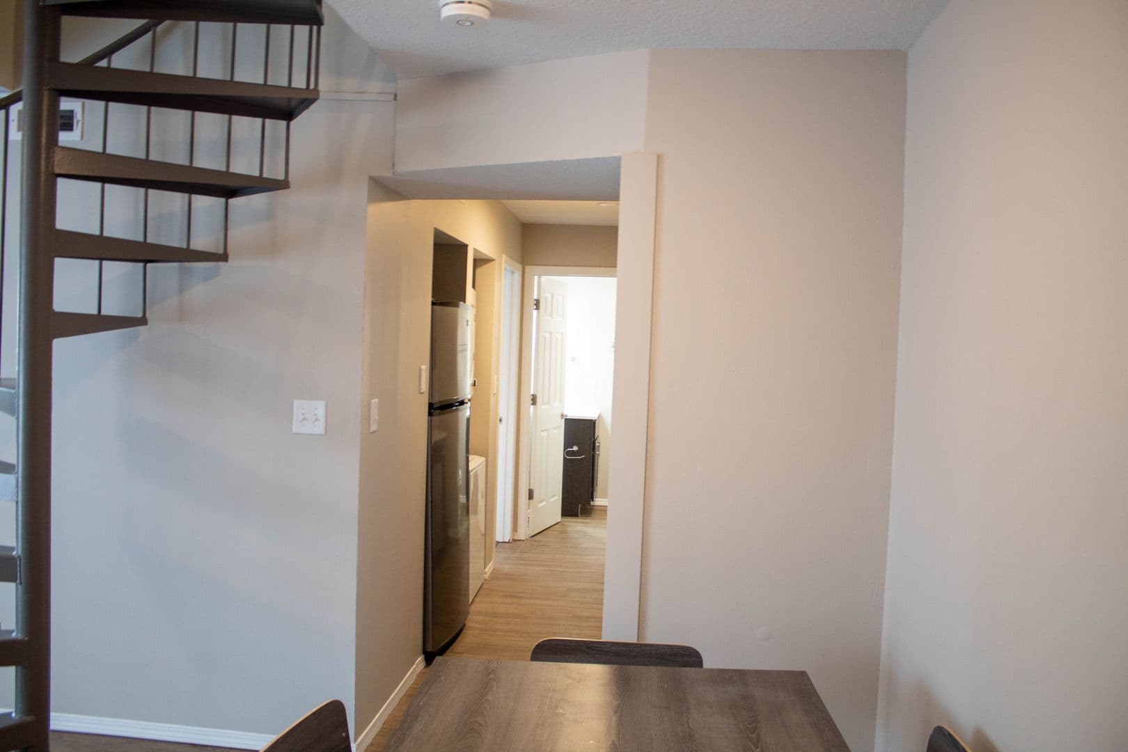 Champaign Apartment: 57 E Chalmers Street