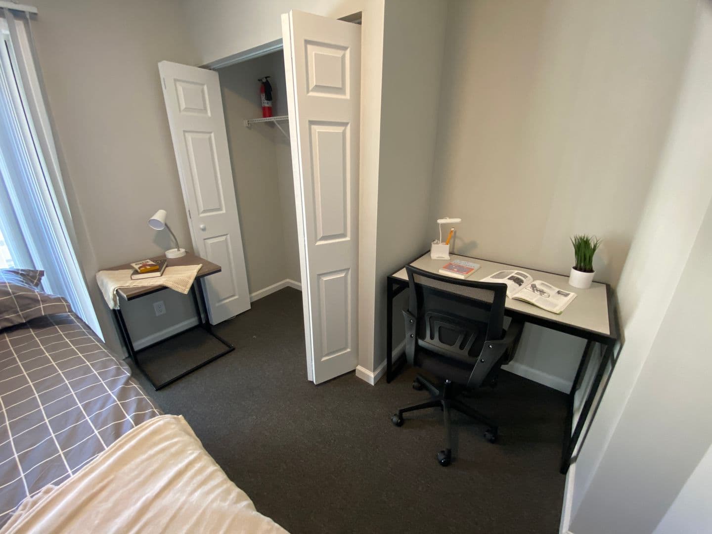 Champaign Apartment: 107 E Springfield Avenue