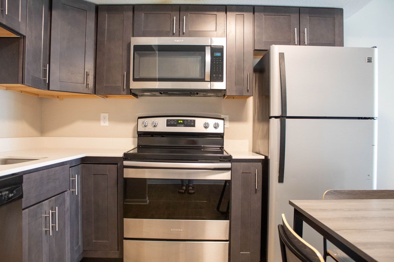 Champaign Apartment: 202 E Chalmers St