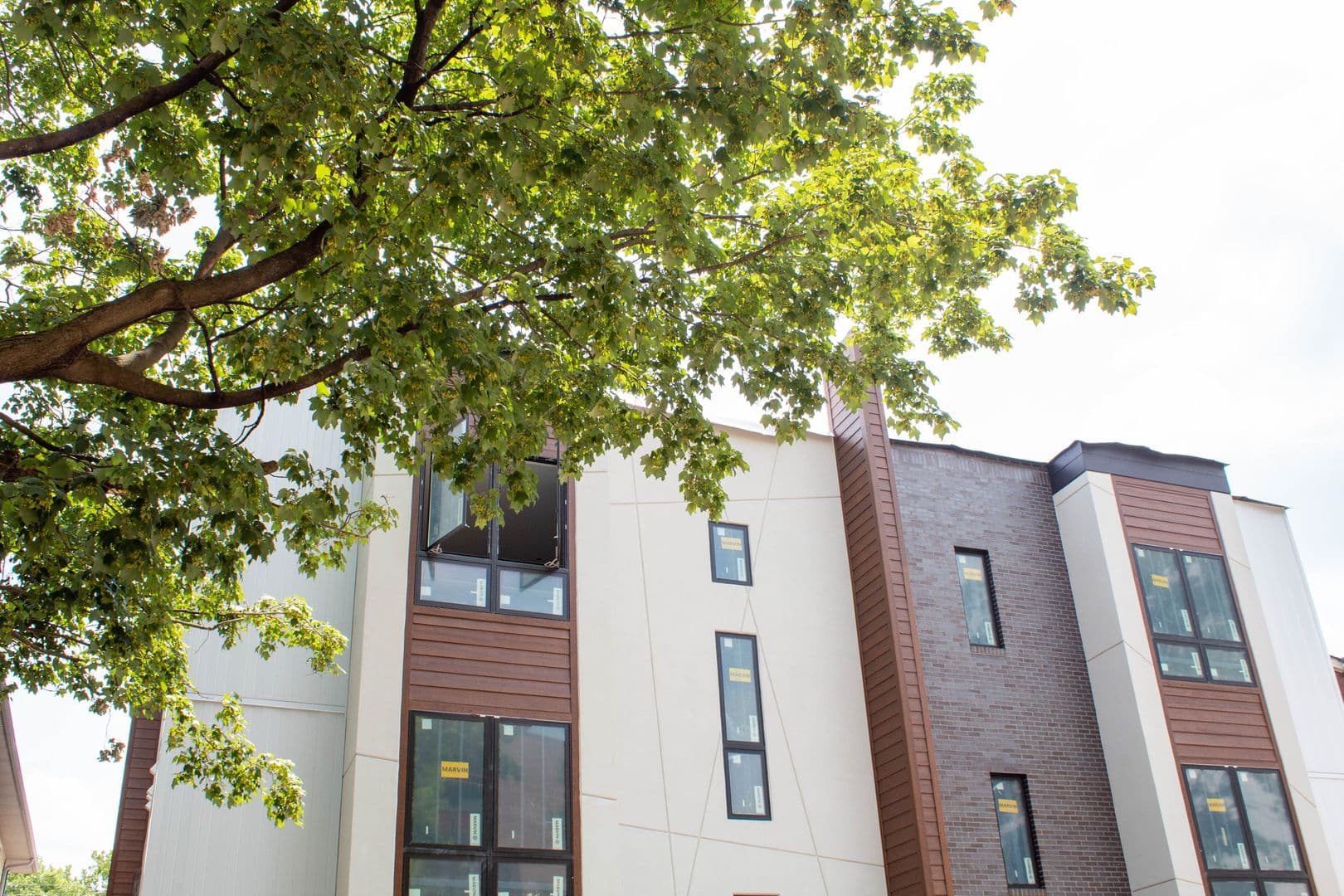 Urbana Apartment: 1009 W Stoughton