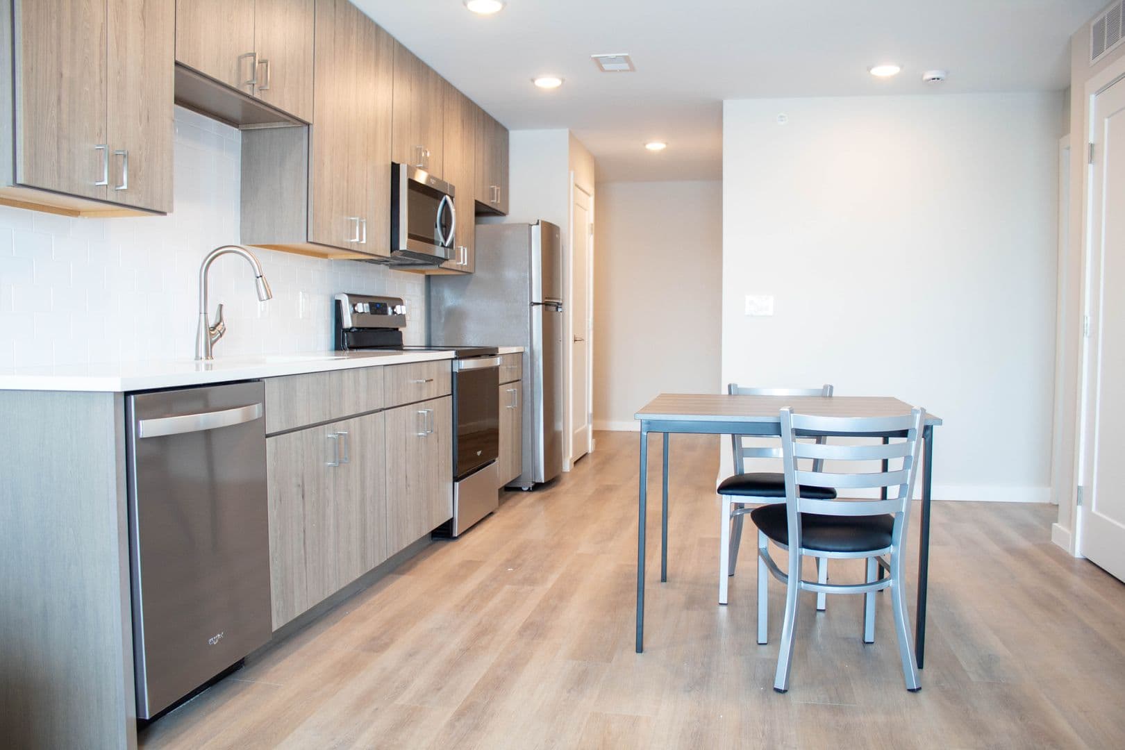 Champaign Apartment: 405 E Stoughton