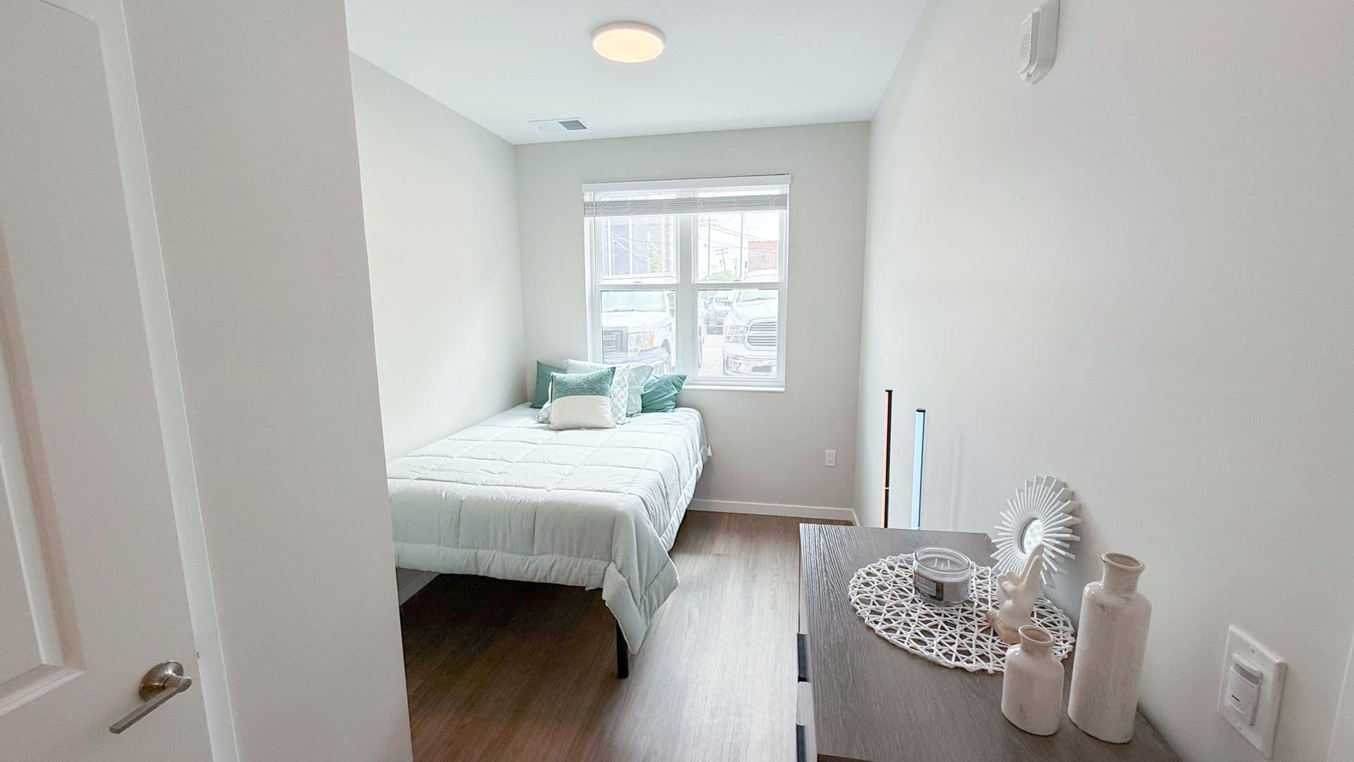 Champaign Apartment: 404 E Clark St