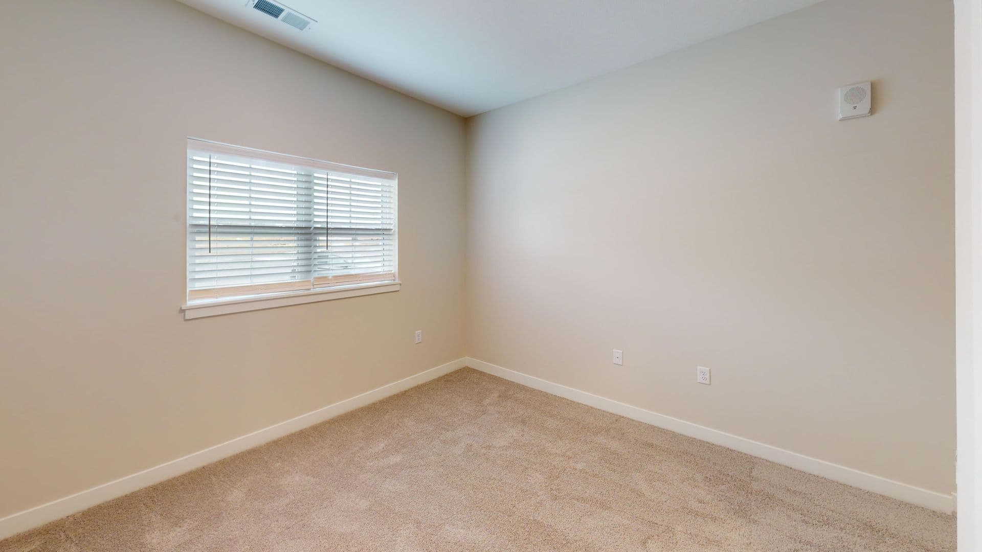 Normal Apartment: 1808 Carden Springs Circle