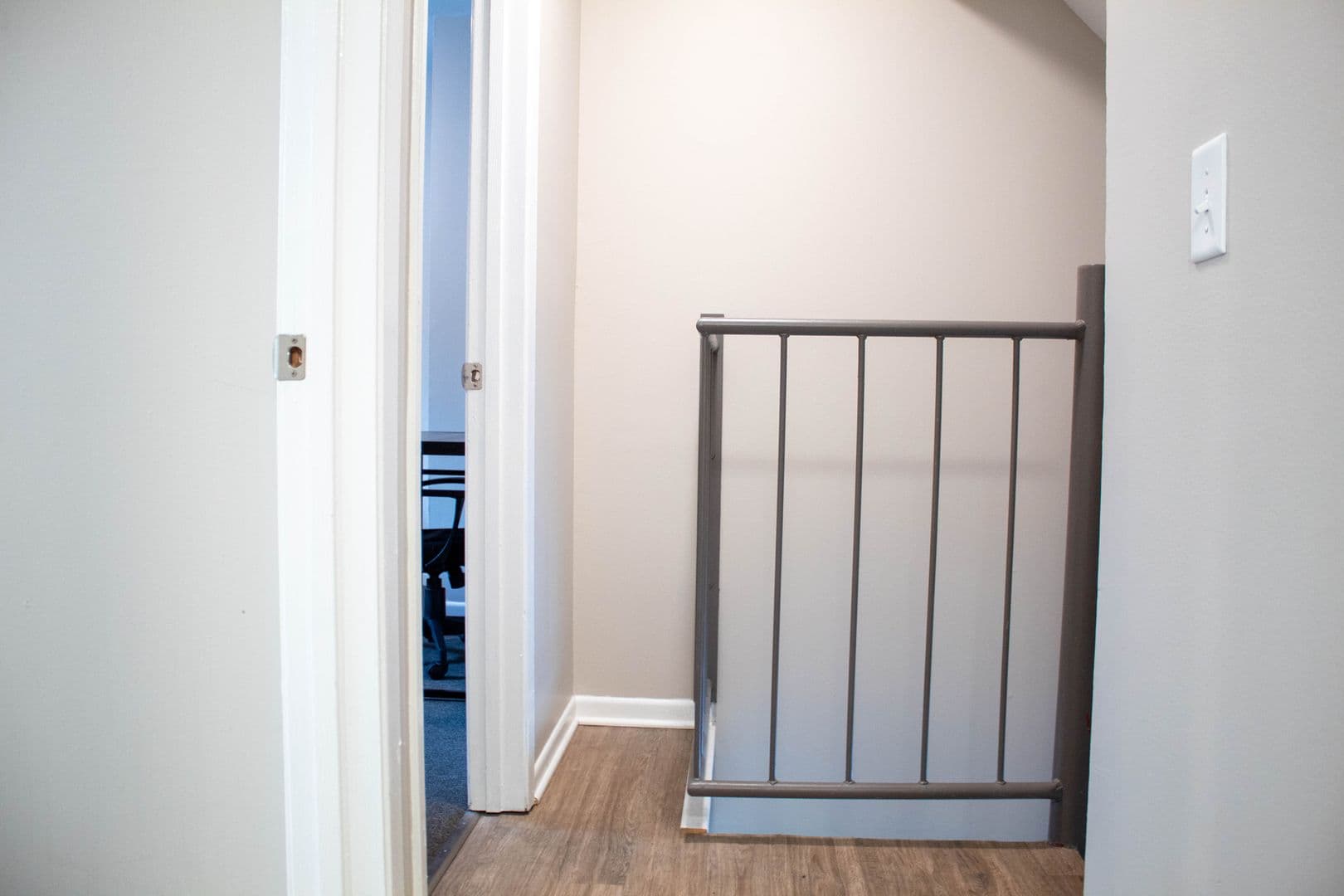 Champaign Apartment: 202 E Chalmers St