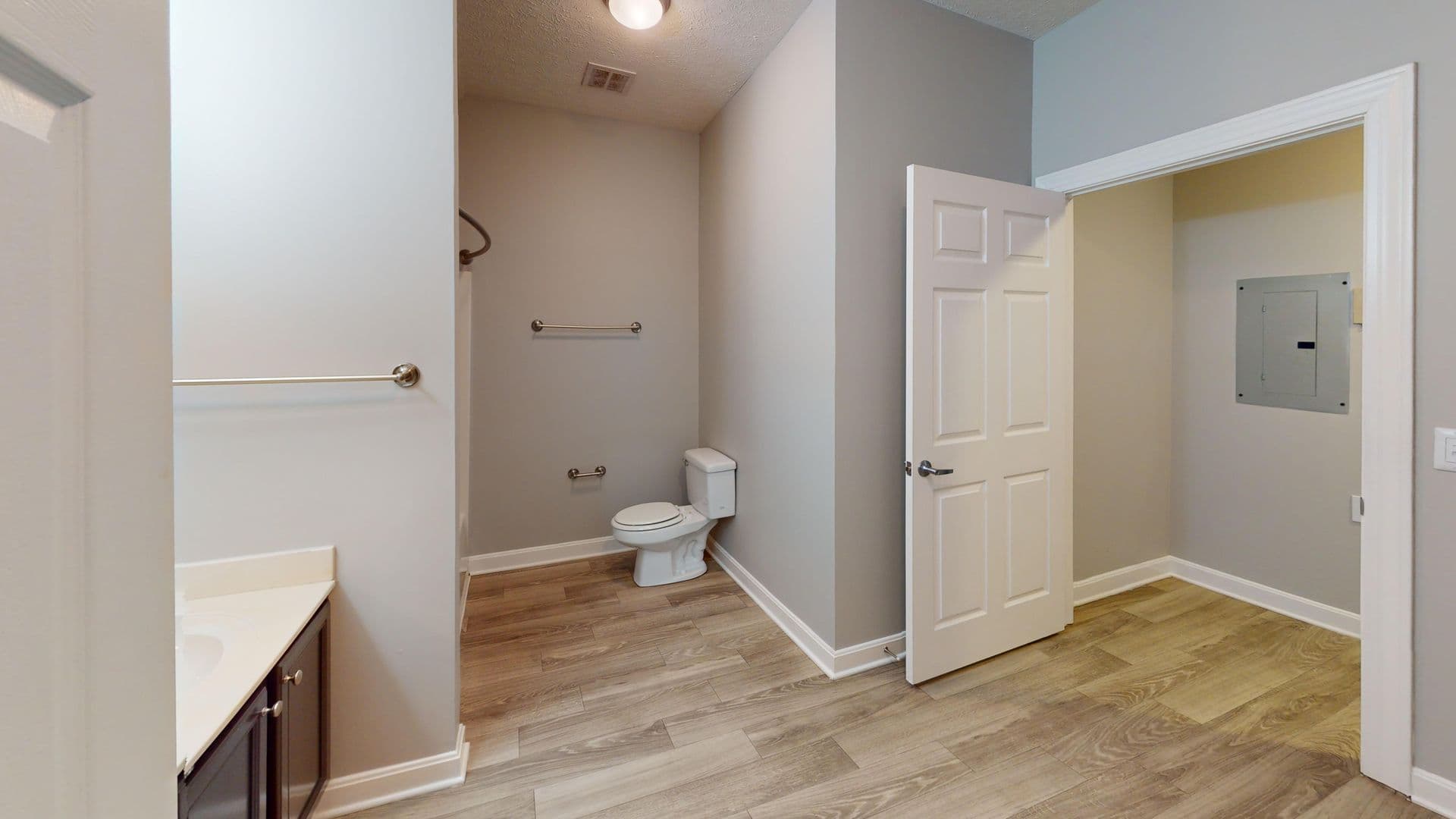Louisville Apartment: 3300 Aspen Valley Circle