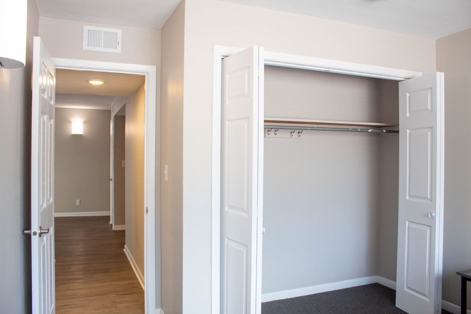 Champaign Apartment: 108 E Healey Street