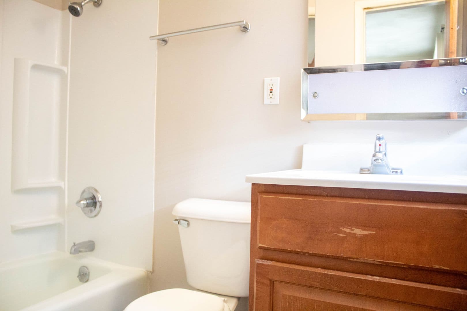 Champaign Apartment: 507 E Clark