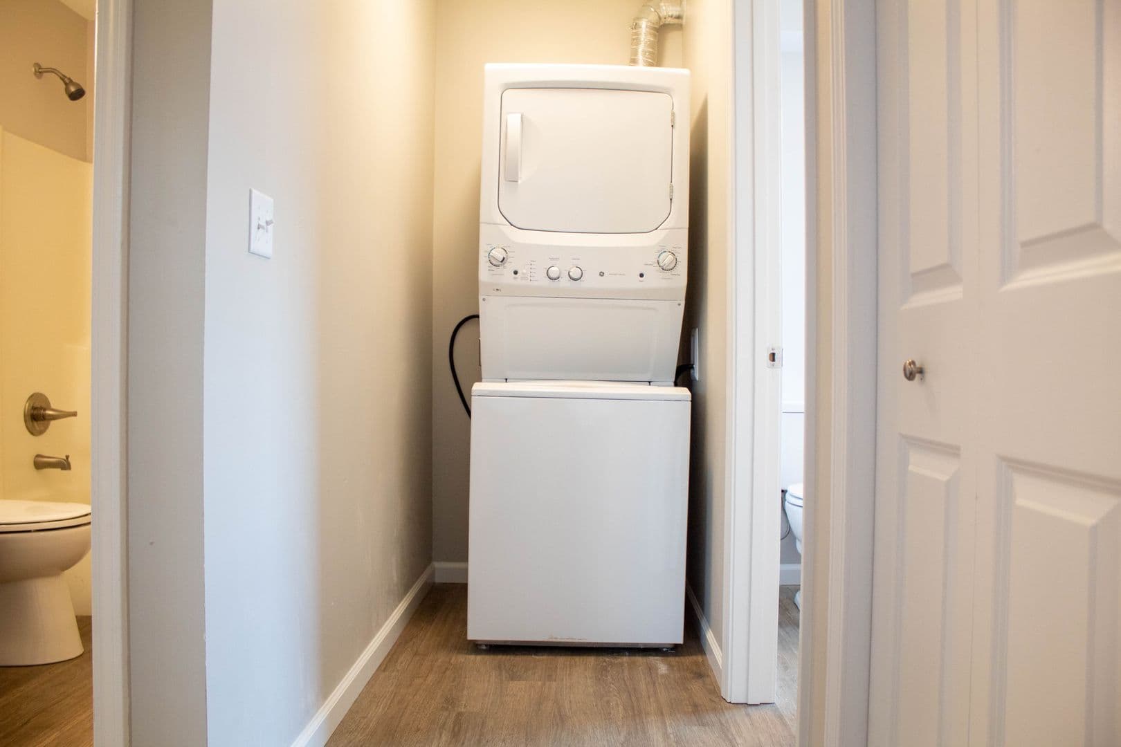 Champaign Apartment: 402 S Fifth Street