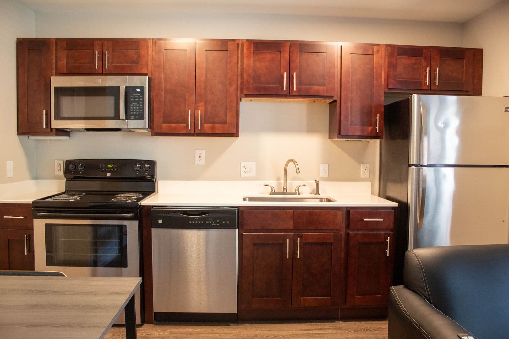 Champaign Apartment: 408 E Healey St