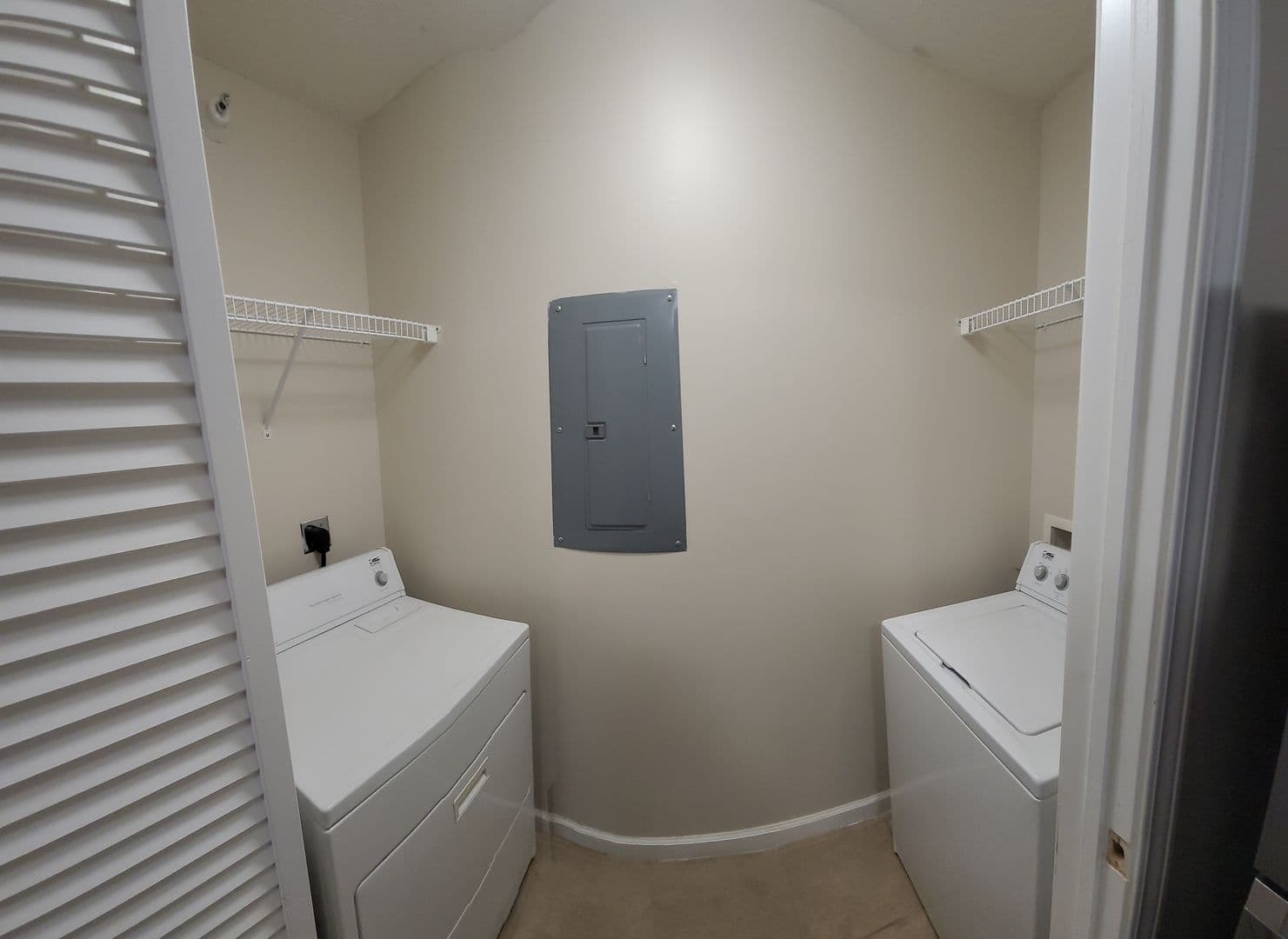 West Lafayette Apartment: 1304 Palmer Dr