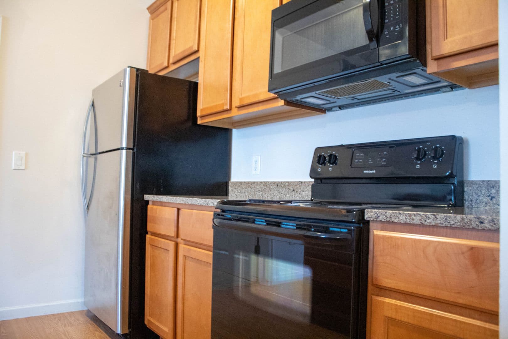 Champaign Apartment: 606 E Stoughton