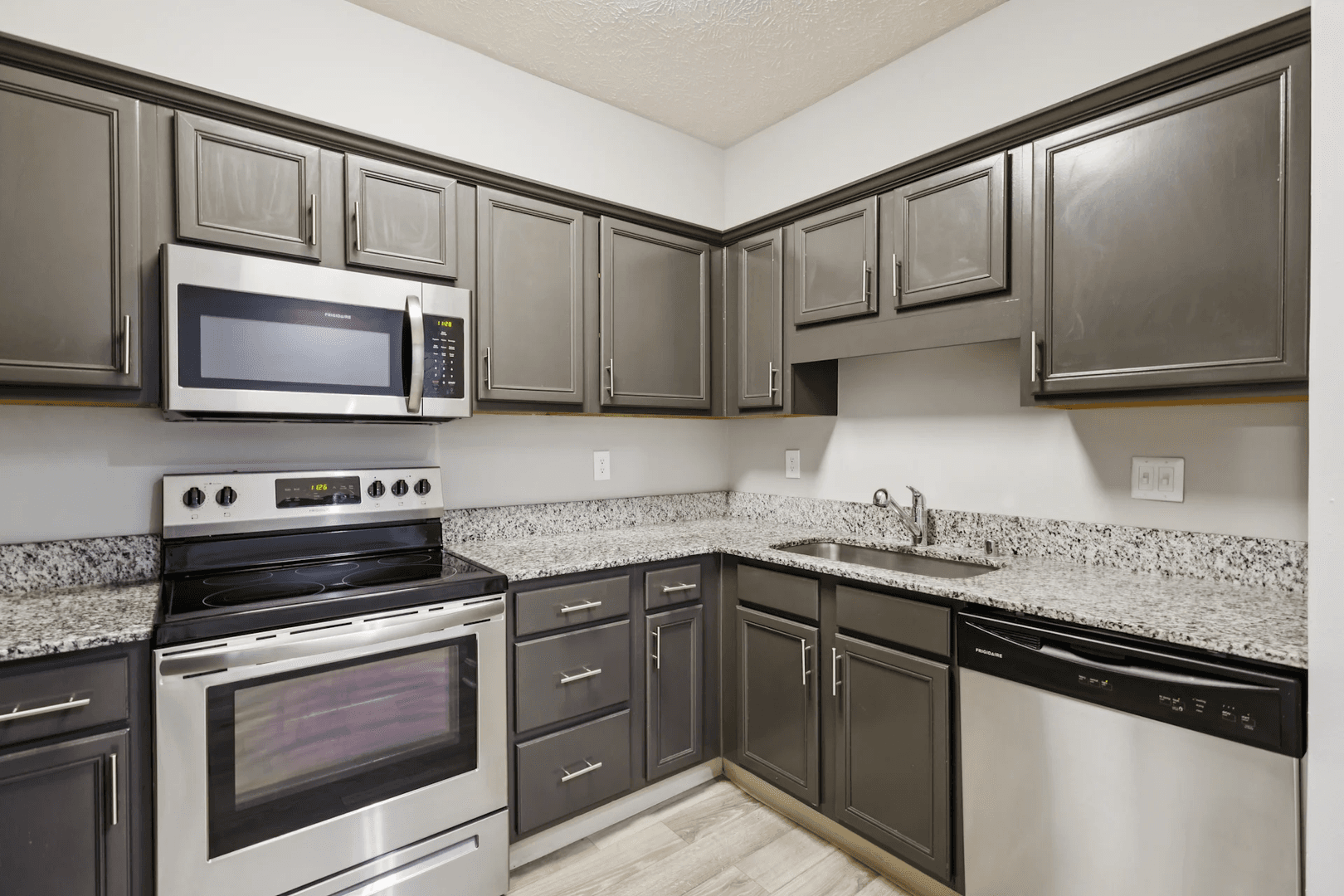 Louisville Apartment: 3300 Aspen Valley Circle