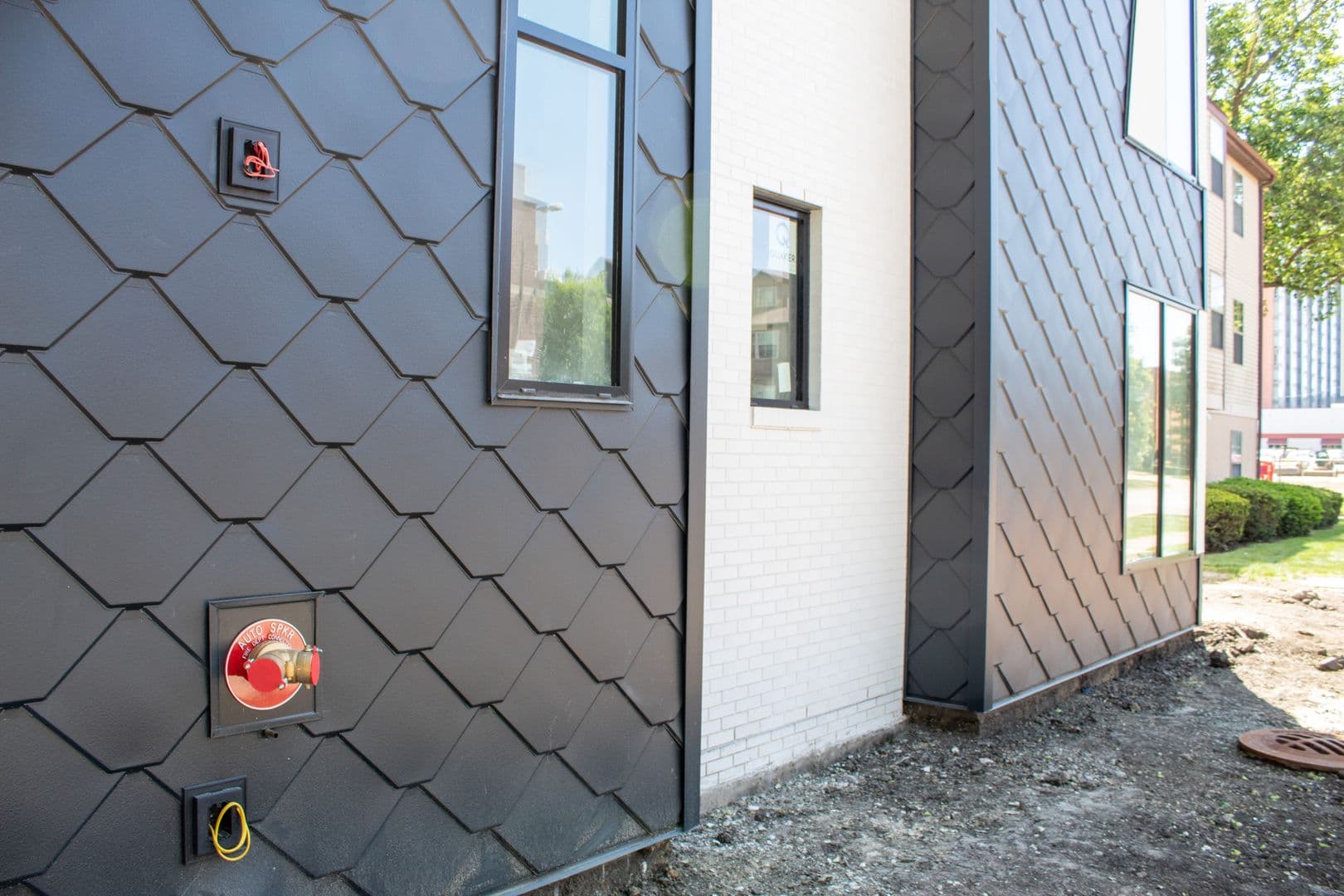 Champaign Apartment: 503 E Stoughton Street