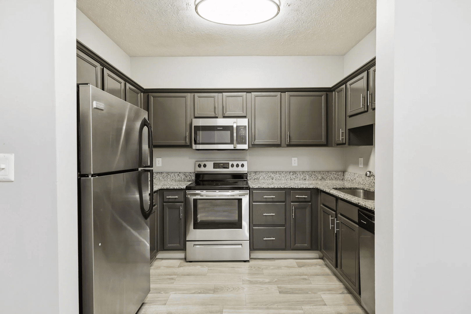 Louisville Apartment: 3300 Aspen Valley Circle