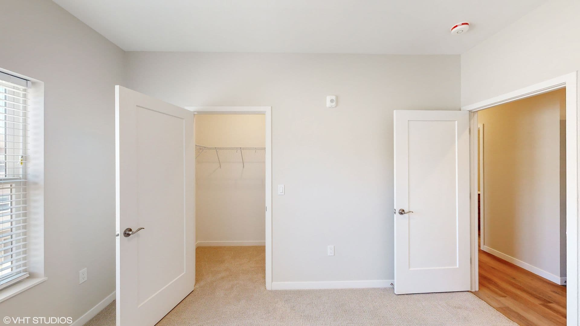 Champaign Apartment: 1915 S. Mattis