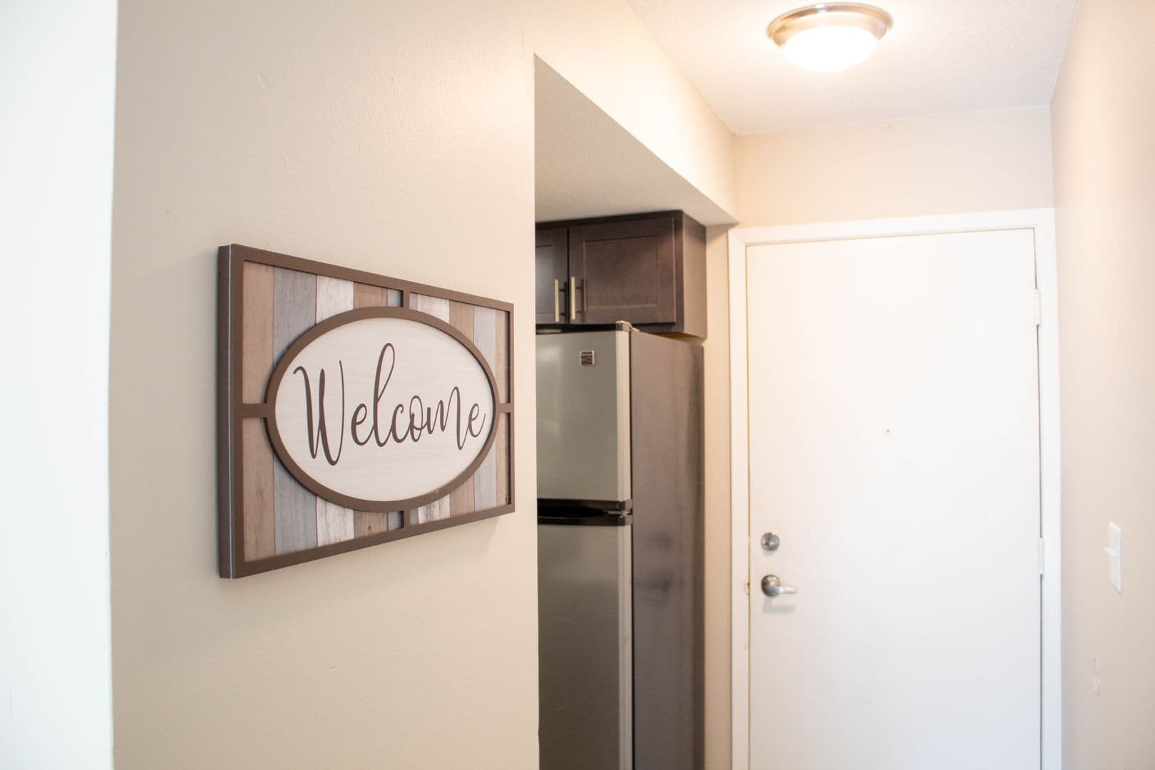 Champaign Apartment: 48 E John