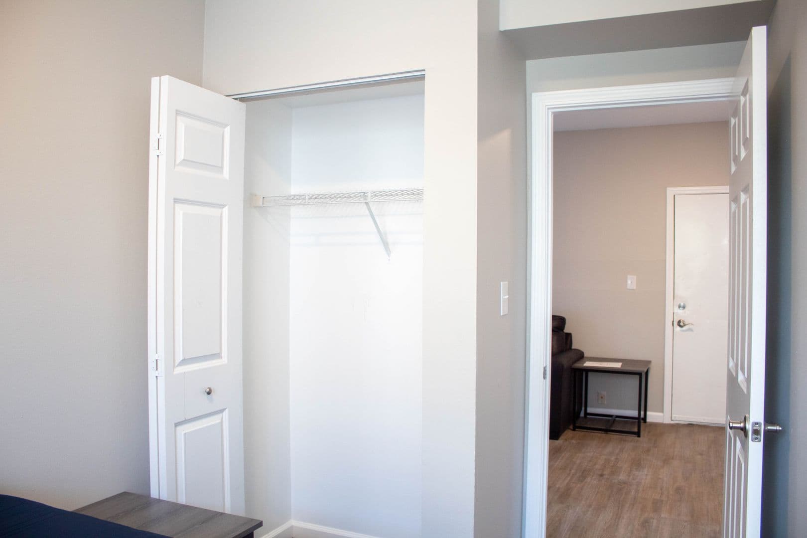 Champaign Apartment: 103 E Chalmers Street