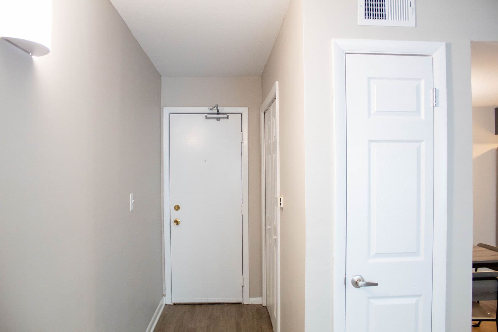 Champaign Apartment: 108 E Healey Street