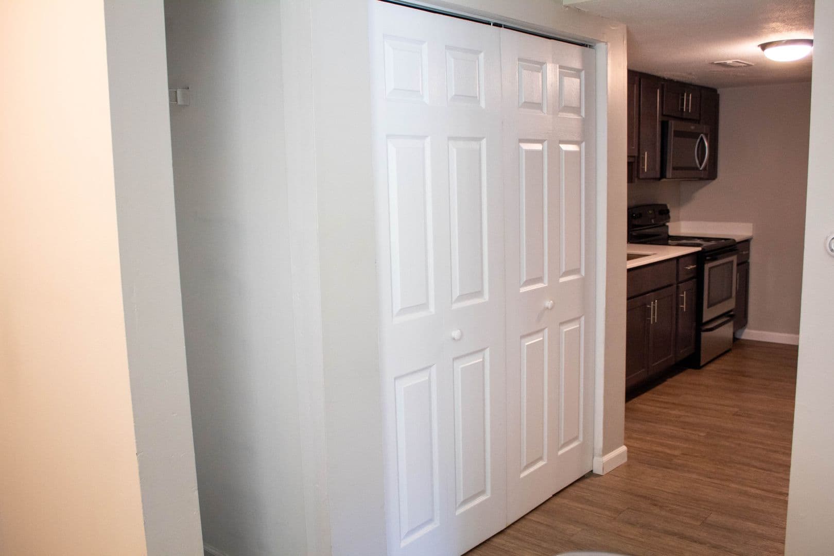 Champaign Apartment: 105 S Wright