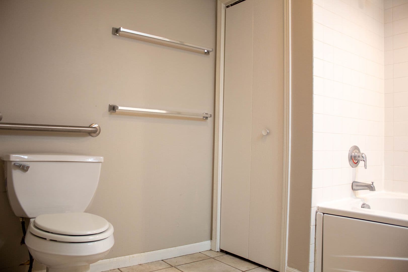 Champaign Apartment: 806 S Third