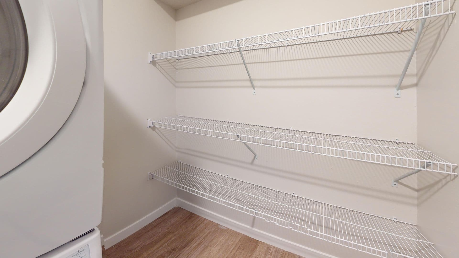 Champaign Apartment: 1515 W. Kirby Ave.