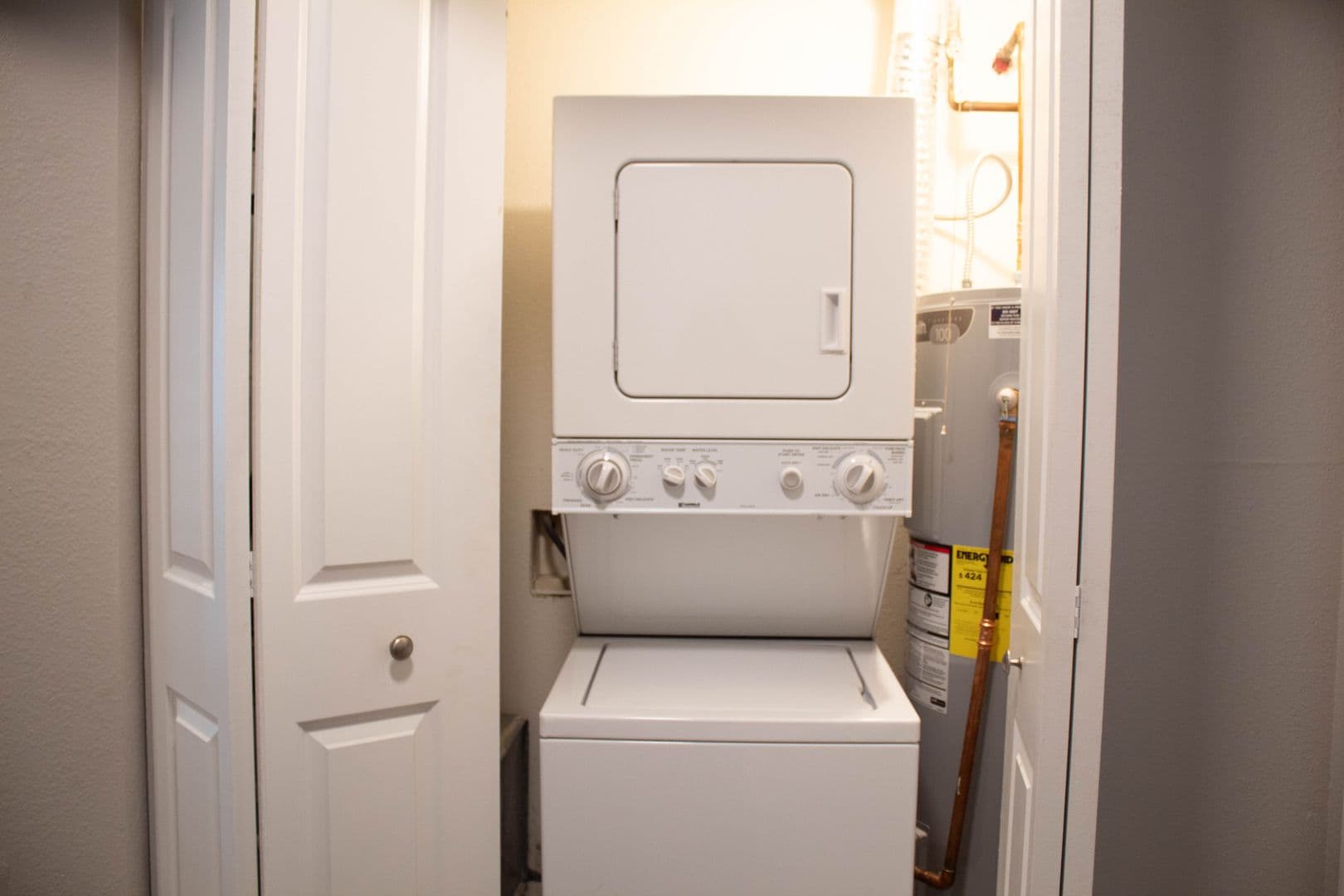 Champaign Apartment: 408 E Healey St