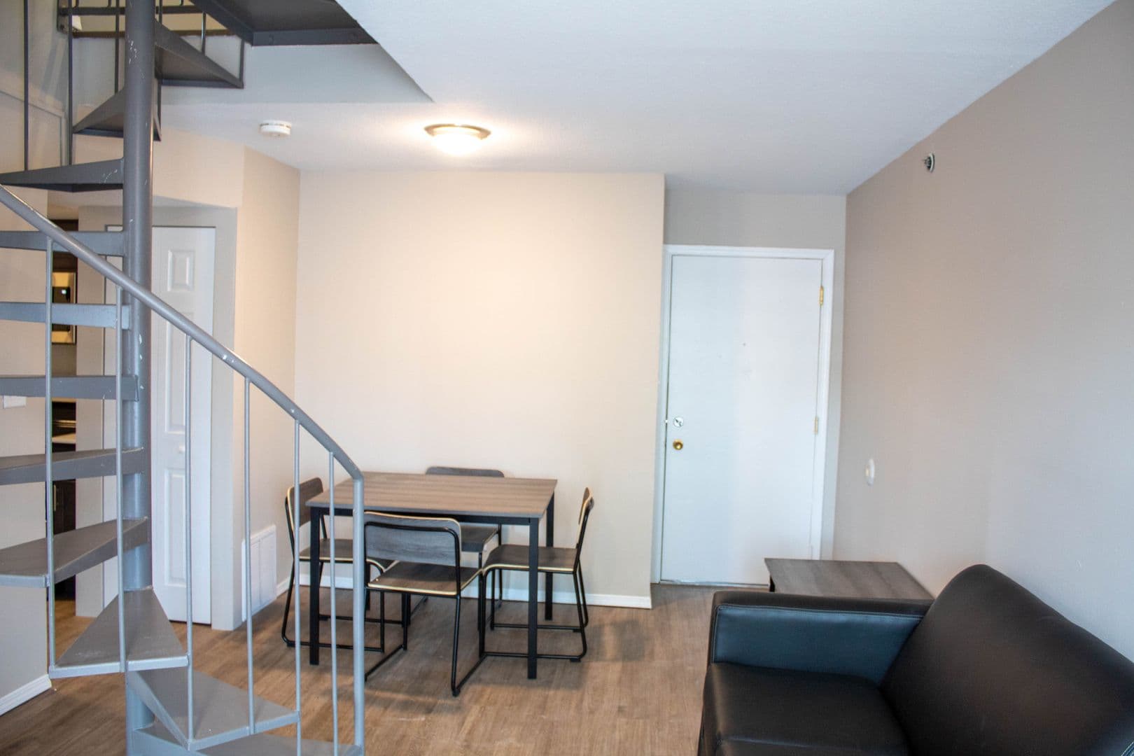 Champaign Apartment: 57 E Chalmers Street