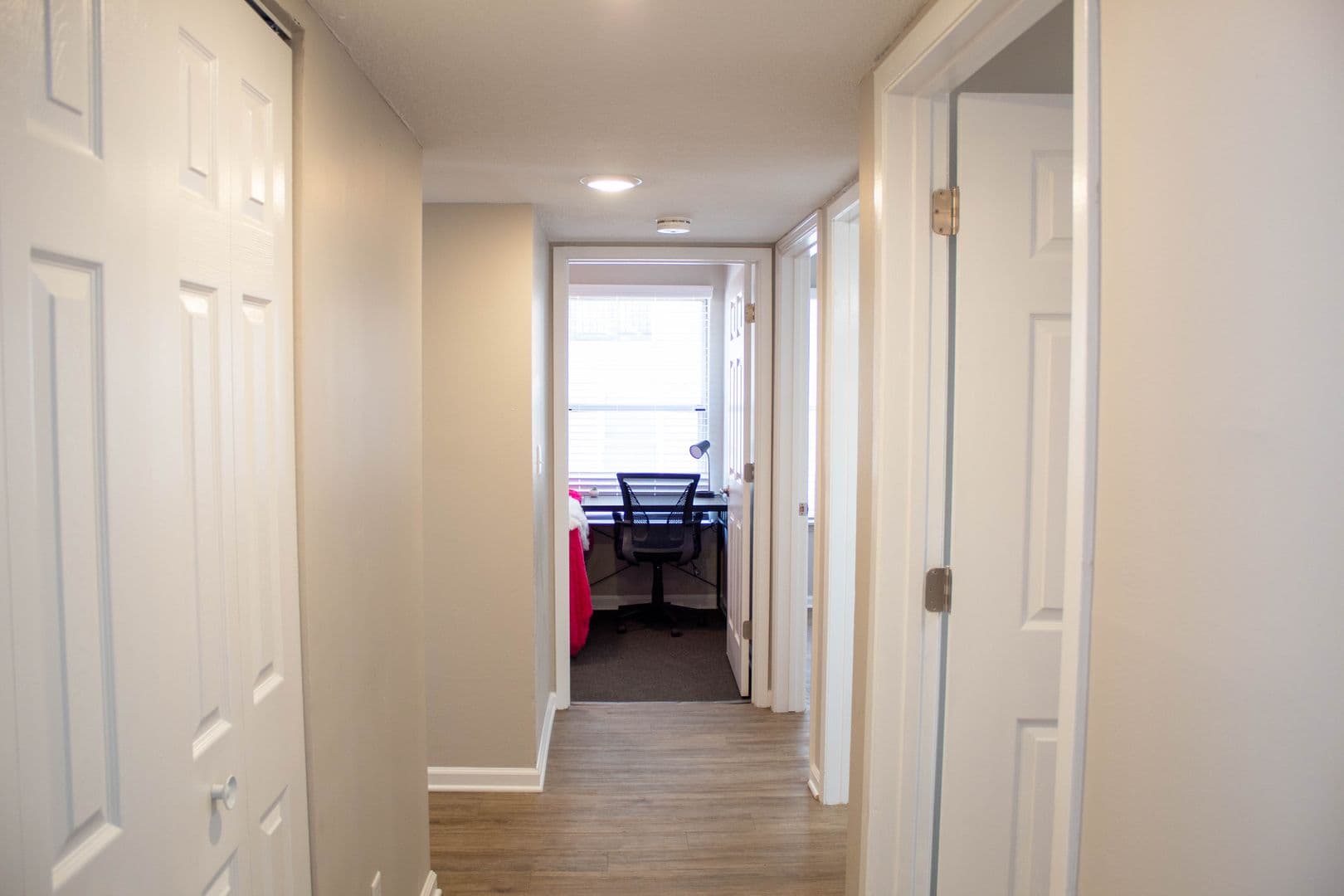 Champaign Apartment: 48 E John