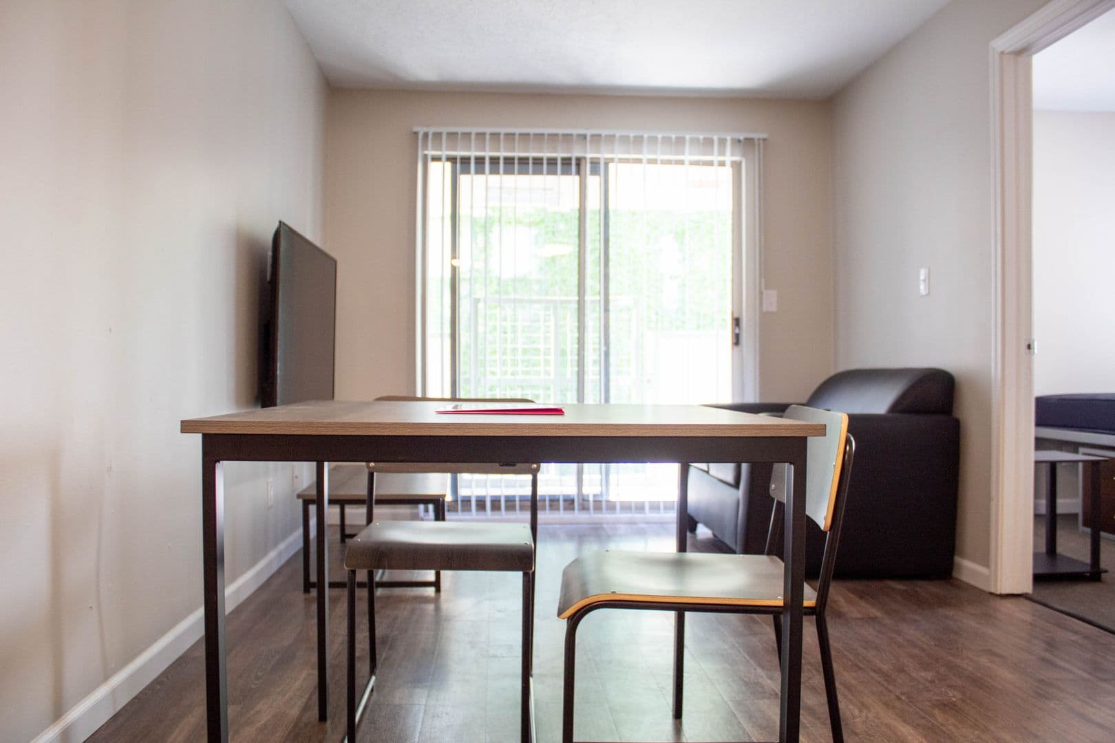 Champaign Apartment: 105 S Wright