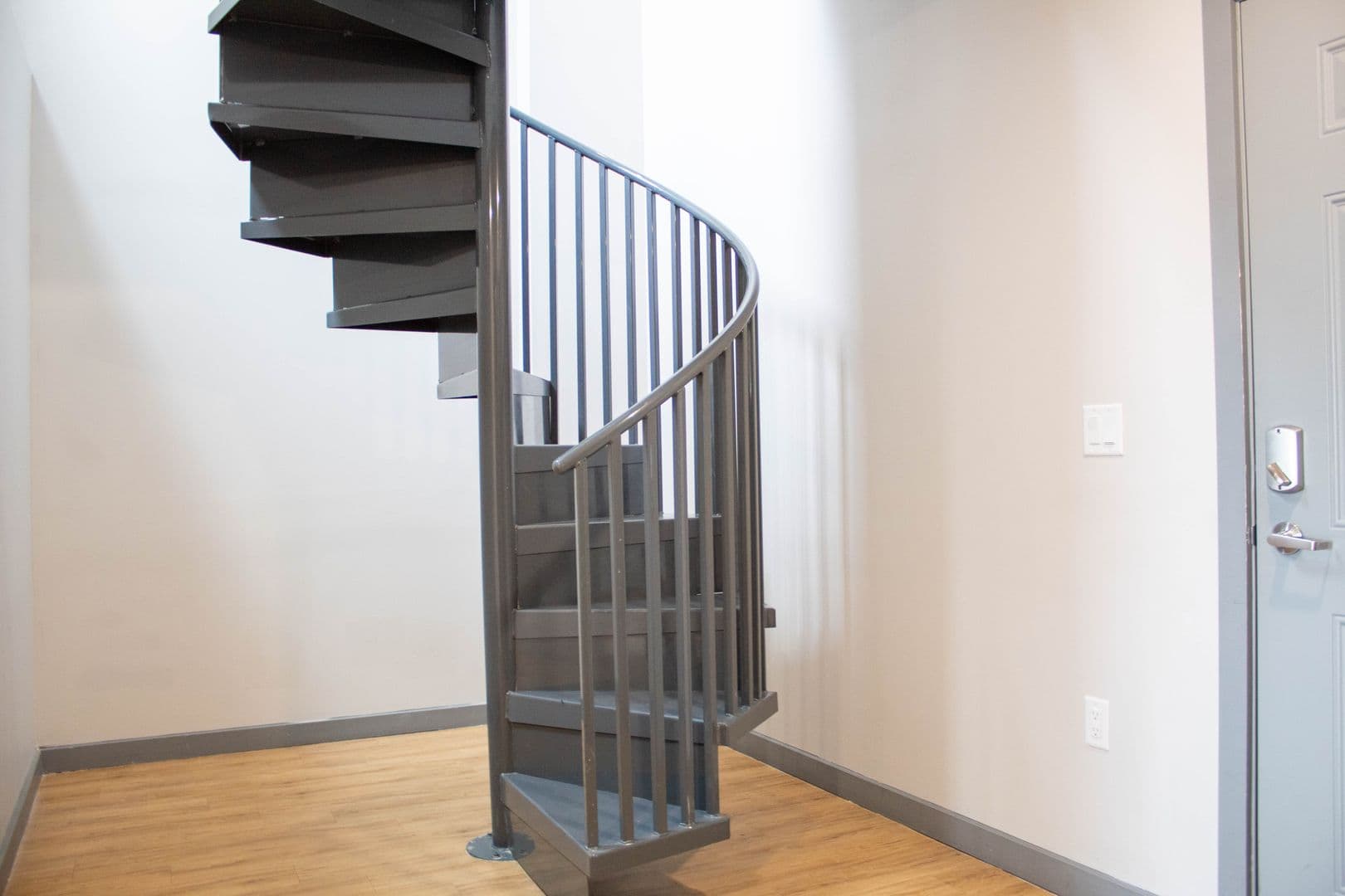 Champaign Apartment: 615 S Wright