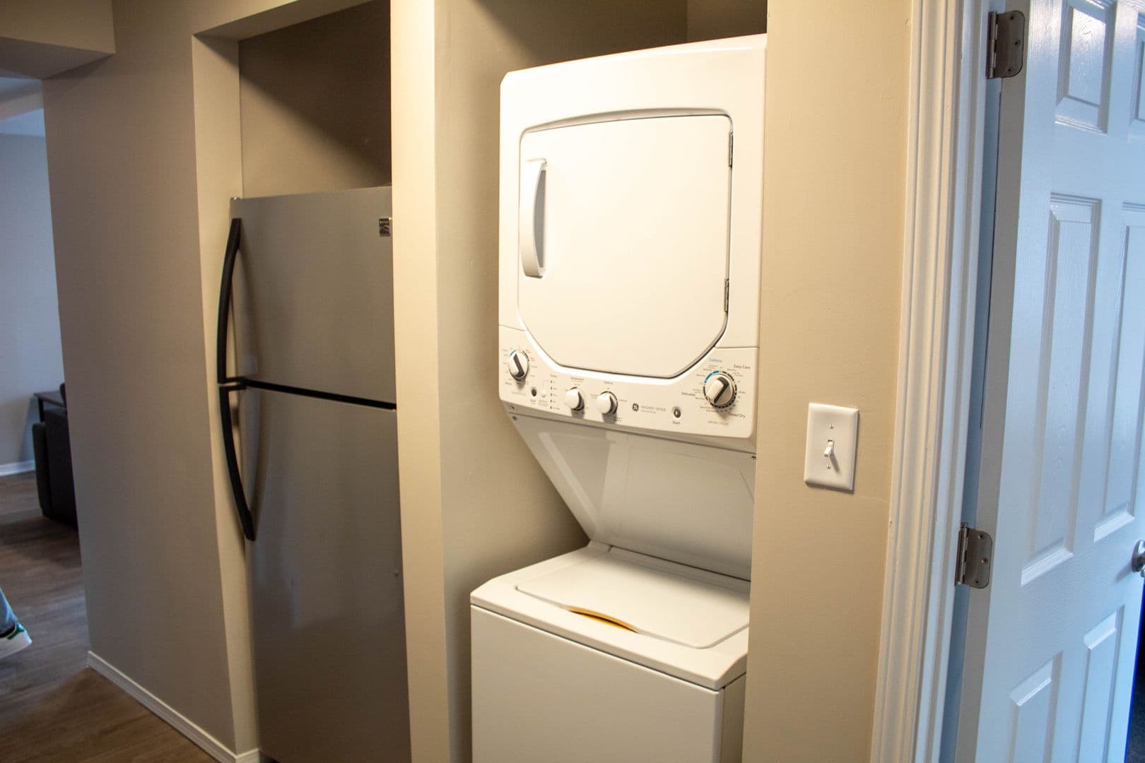 Champaign Apartment: 57 E Chalmers Street