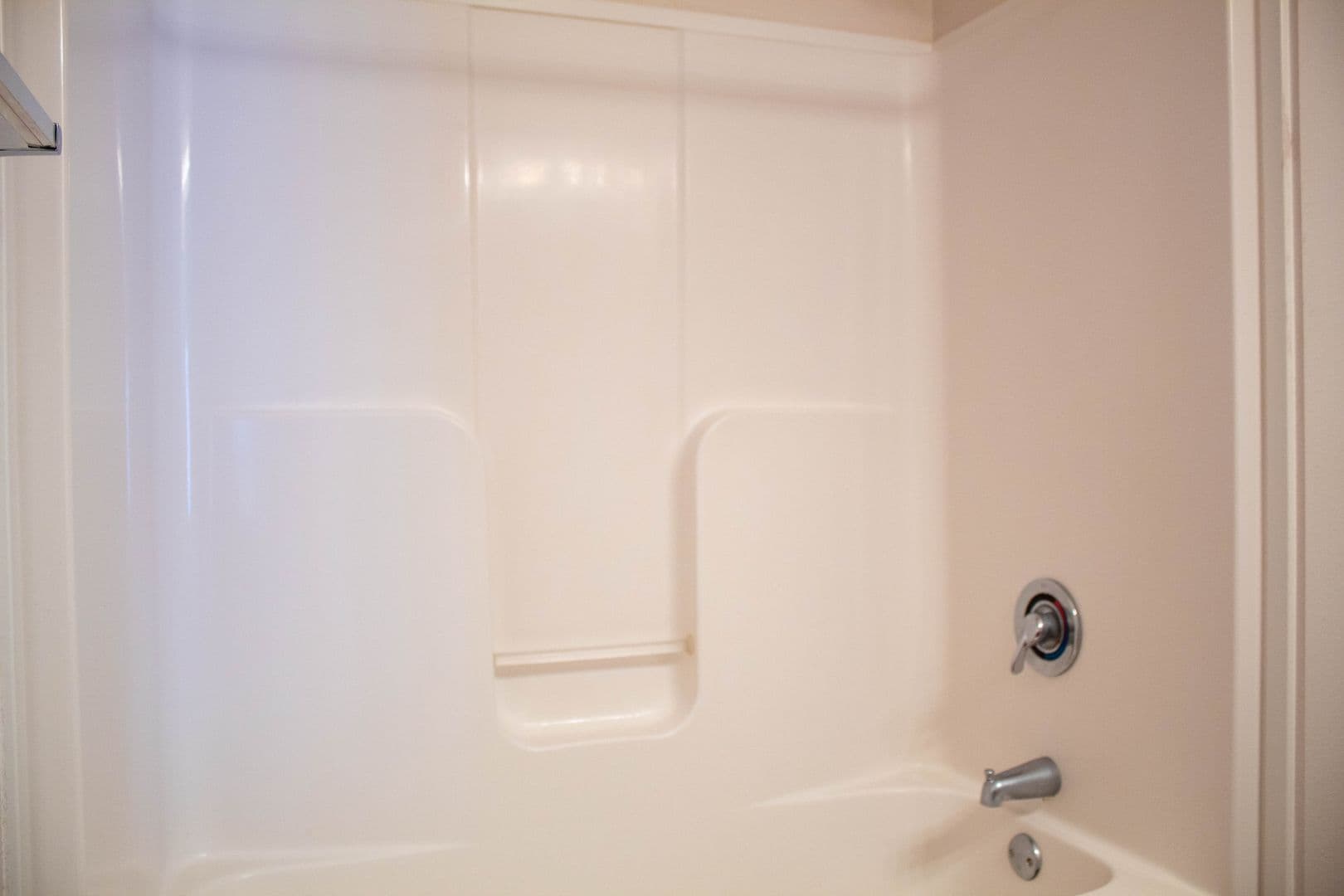 Champaign Apartment: 606 E Stoughton