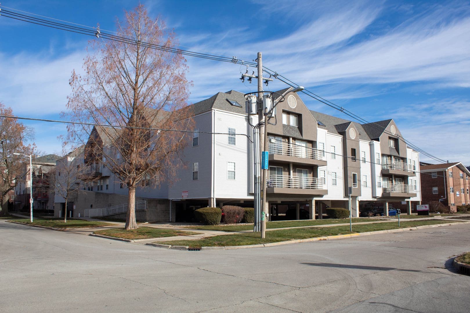 Champaign Apartment: 52 E Armory