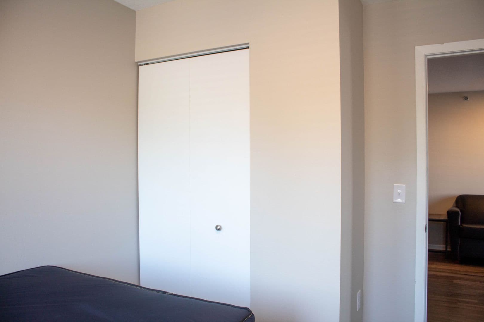 Champaign Apartment: 408 E Springfield