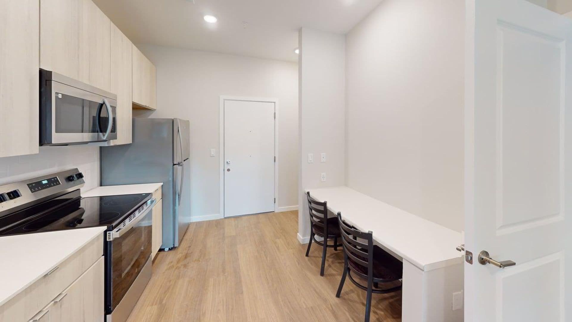 Champaign Apartment: 404 E Clark St