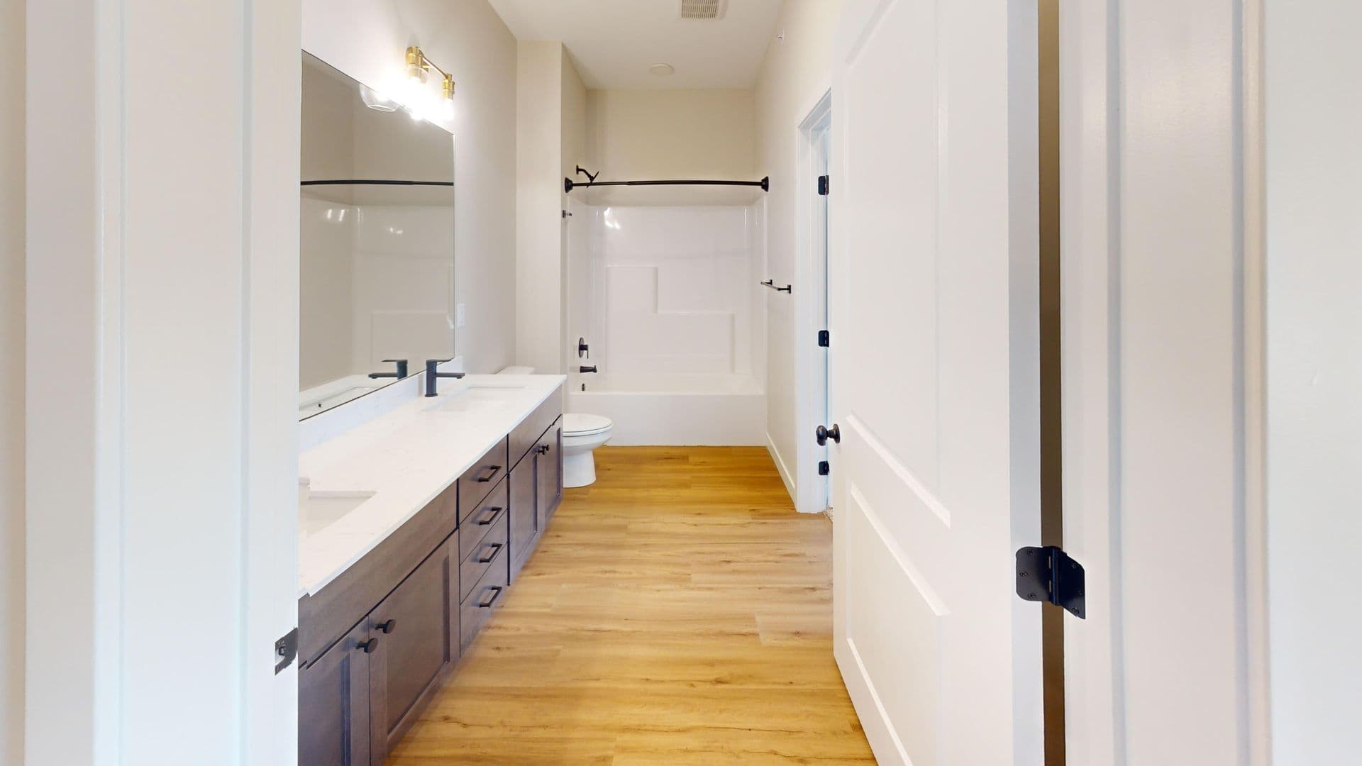 Normal Apartment: 1808 Carden Springs Circle