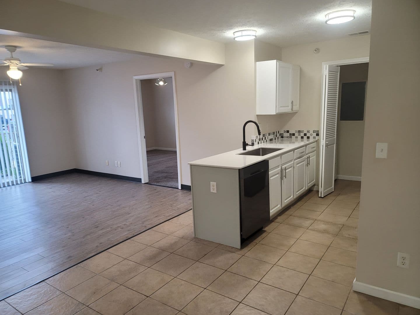 West Lafayette Apartment: 1304 Palmer Dr
