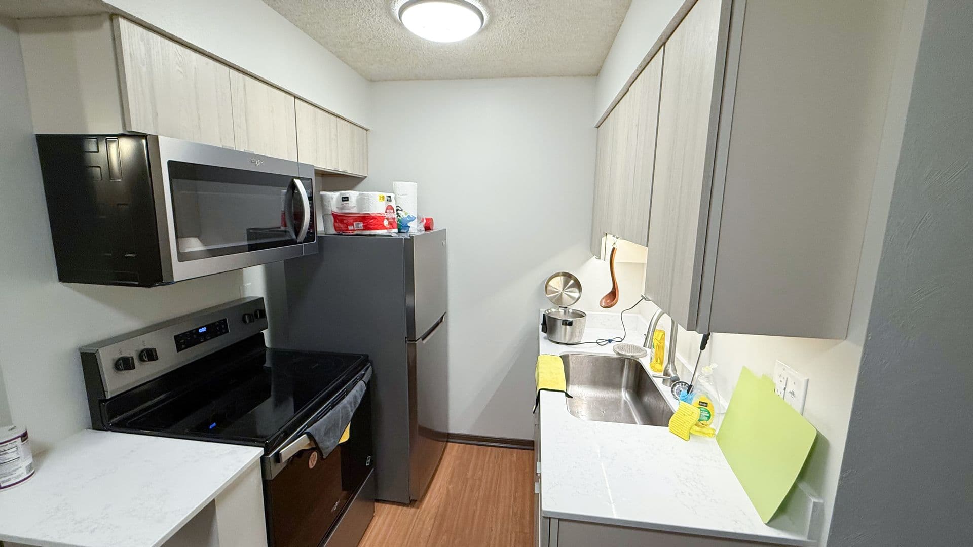 Champaign Apartment: 507 E White