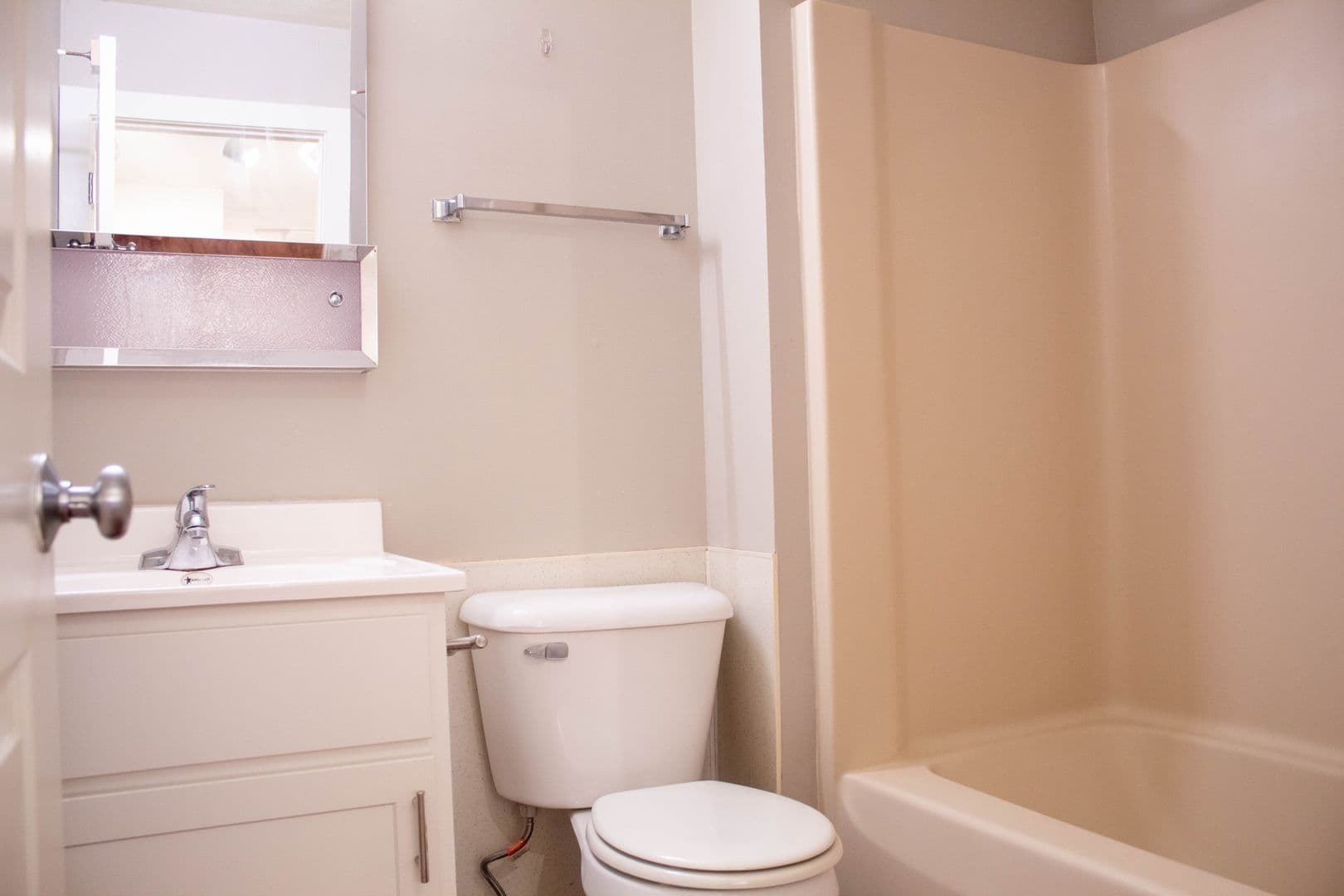 Urbana Apartment: 1001 W Clark