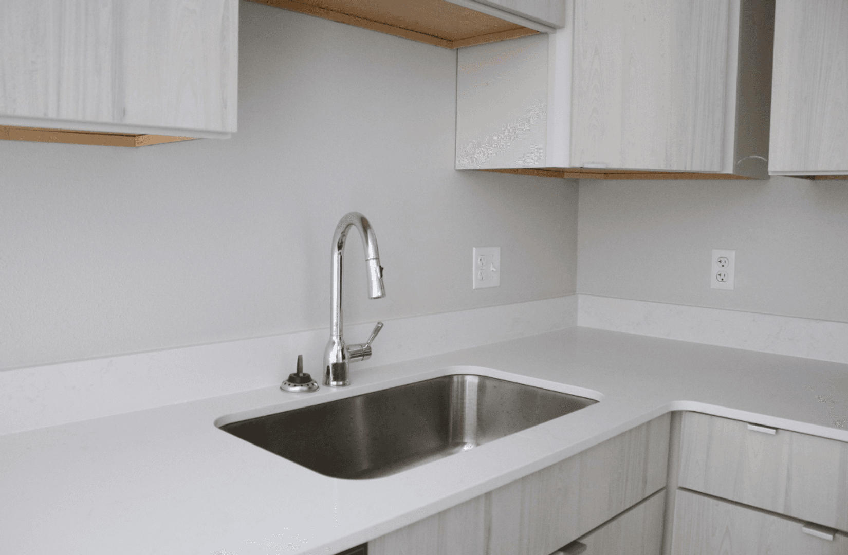 Champaign Apartment: 510 E Clark St