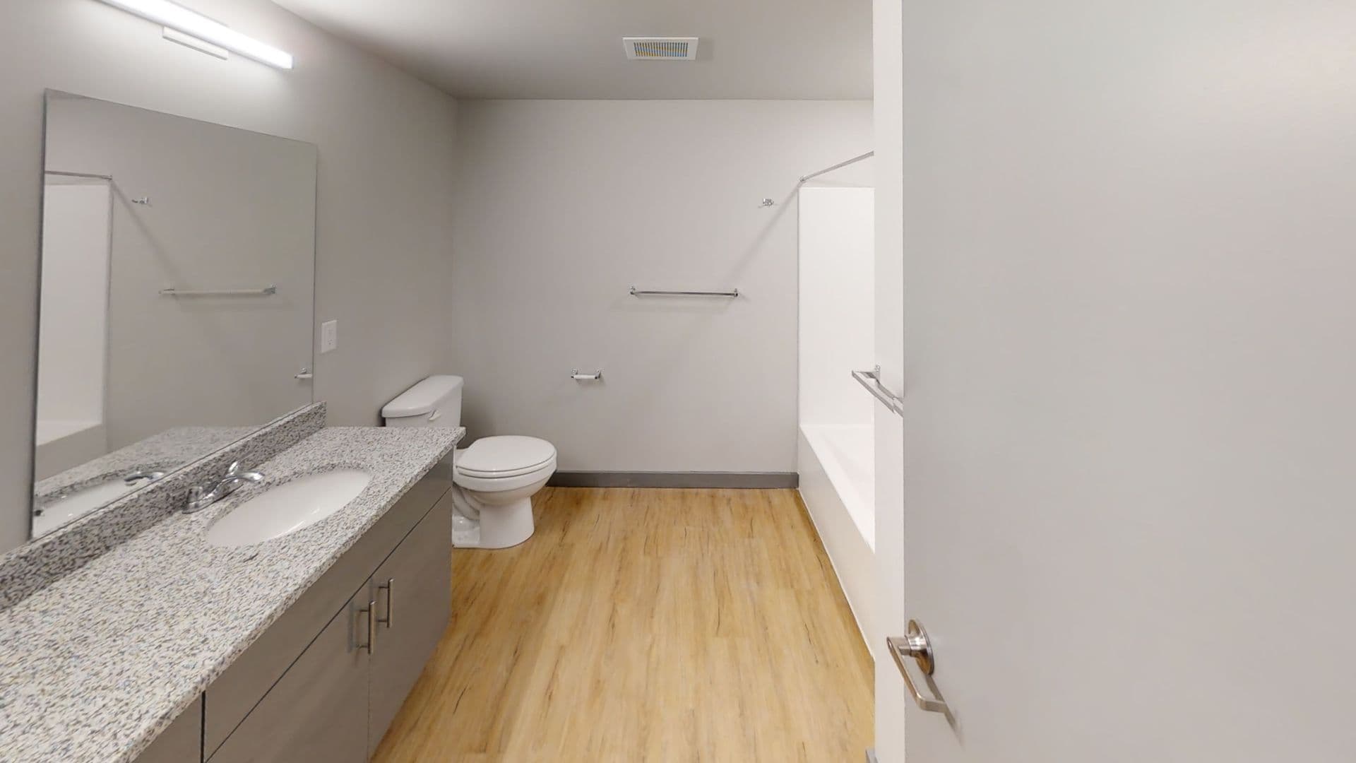 Champaign Apartment: 615 S Wright