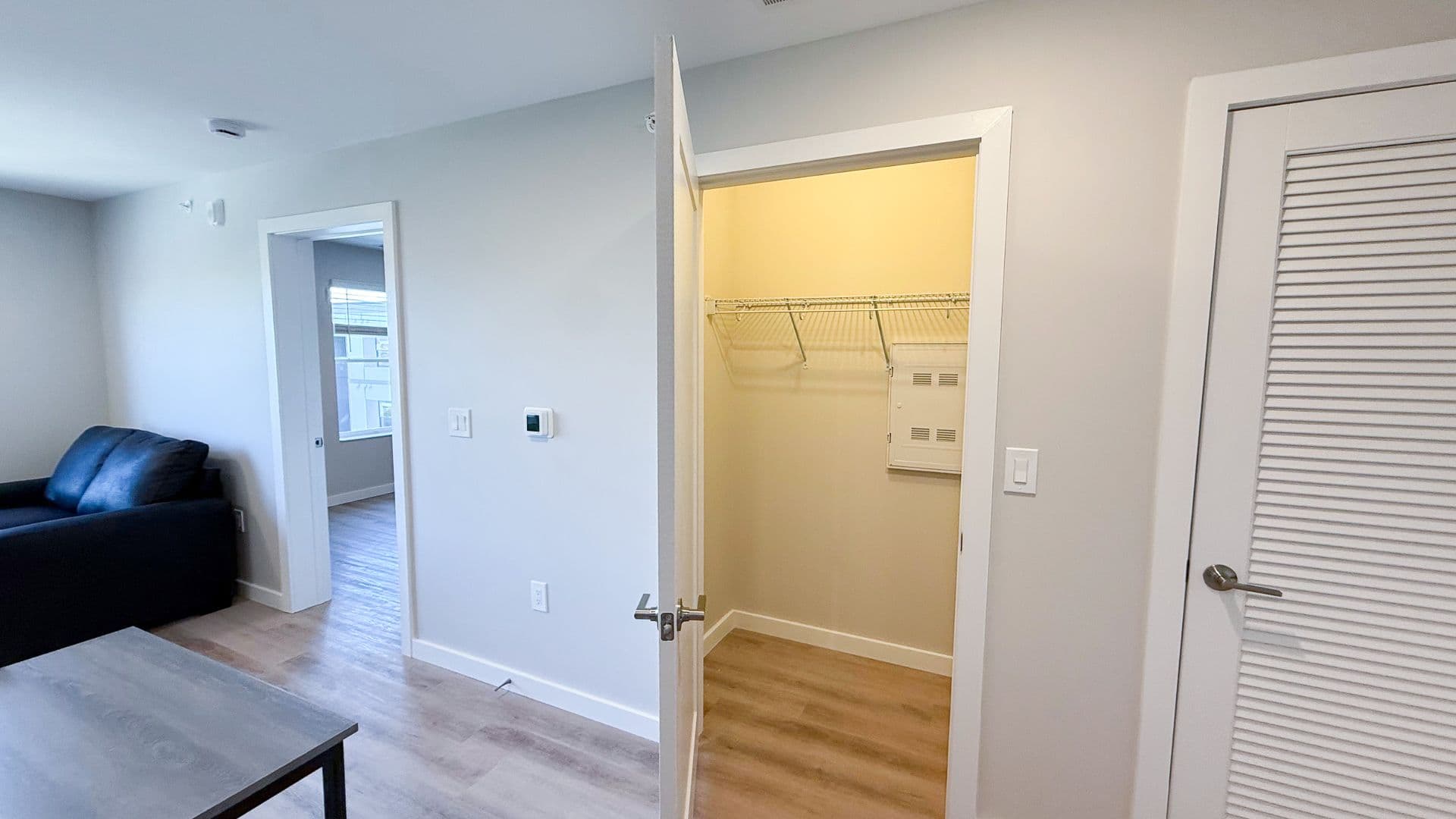 Champaign Apartment: 608 E Chalmers St