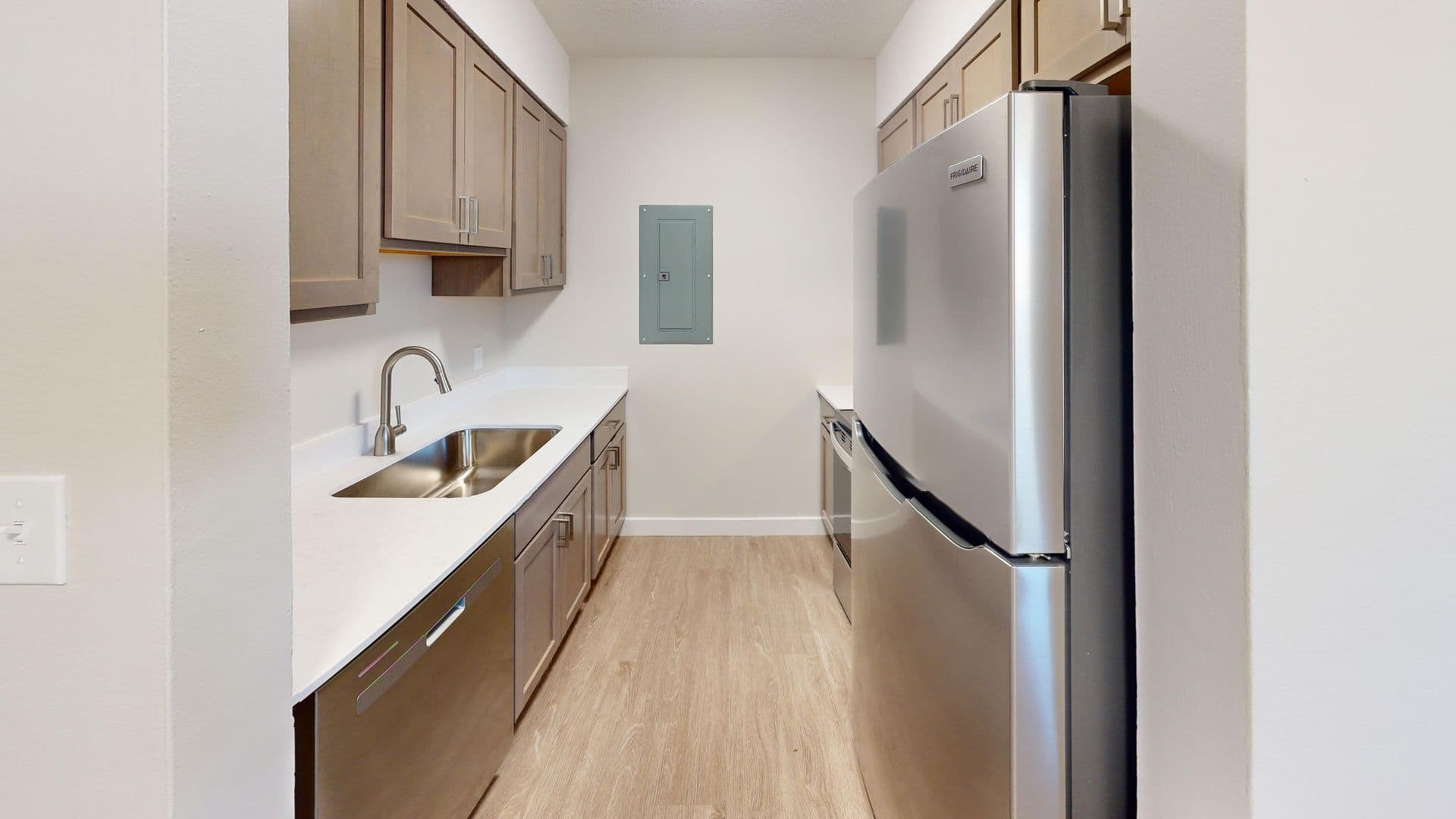 Champaign Apartment: 1515 W. Kirby Ave.