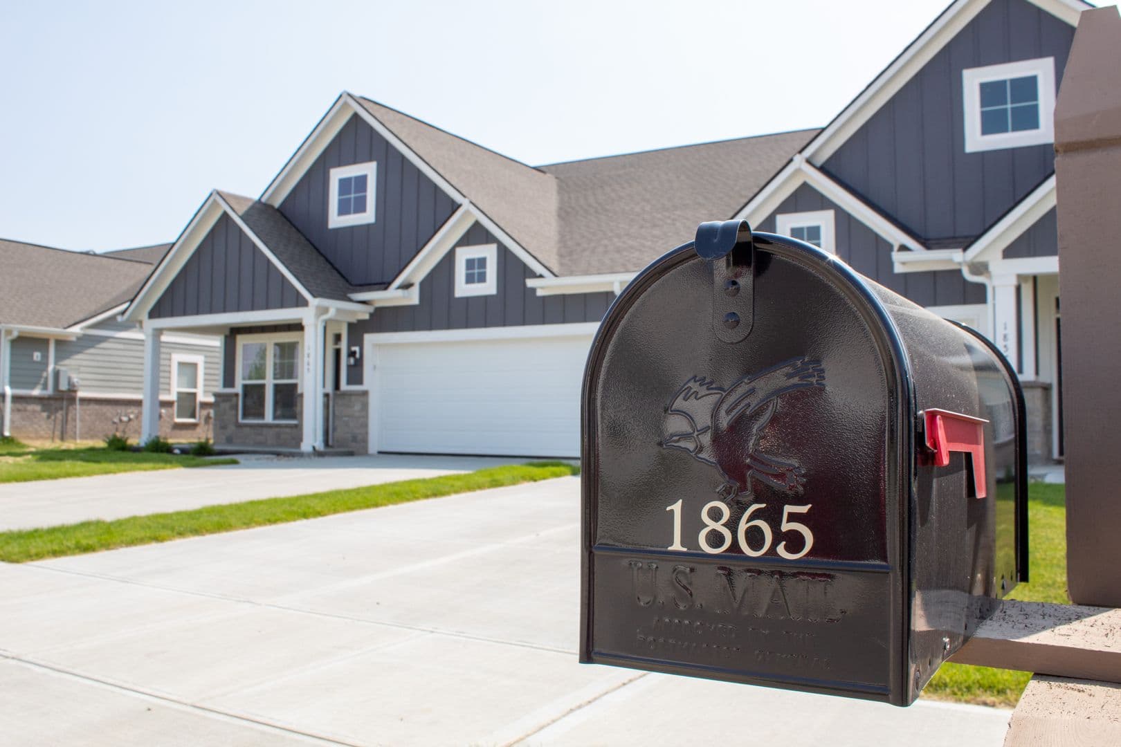 Avon Apartment: 8483 E County Rd 200 N