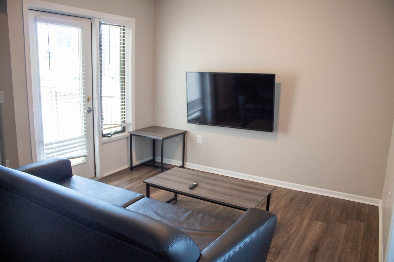Champaign Apartment: 408 E Springfield