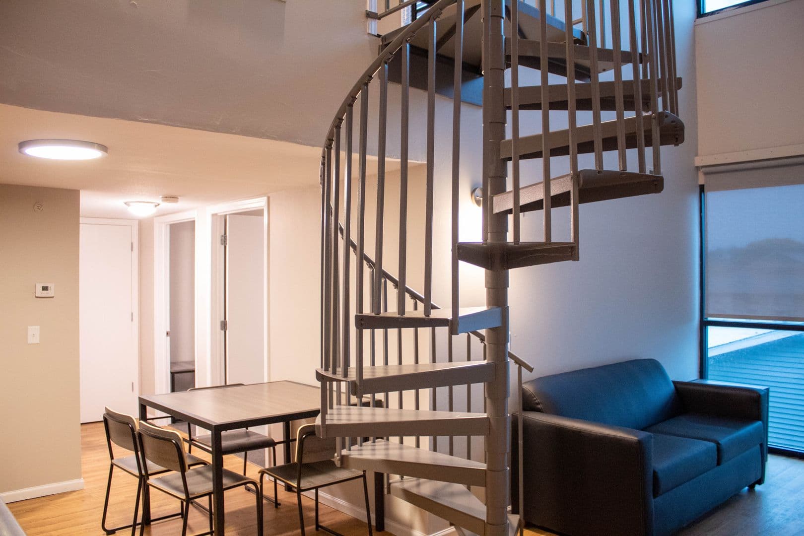 Urbana Apartment: 1010 W Stoughton