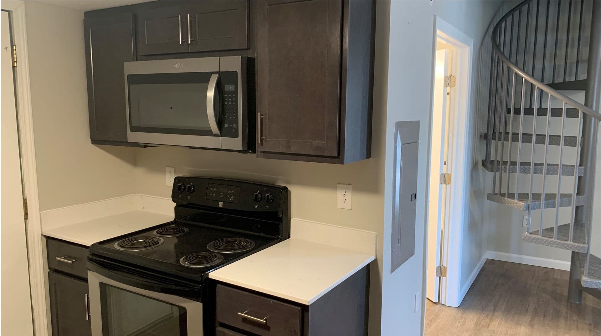 Champaign Apartment: 408 E Springfield