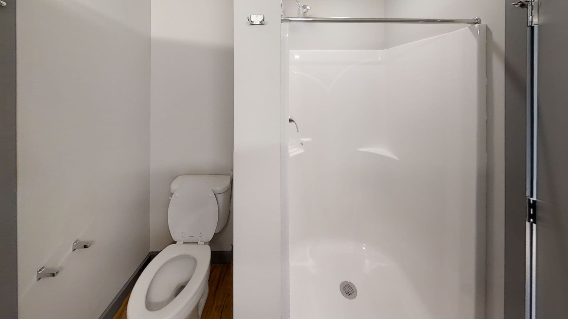 Champaign Apartment: 615 S Wright