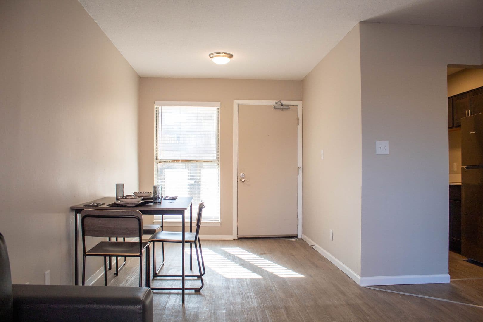 Champaign Apartment: 107 E Springfield Avenue